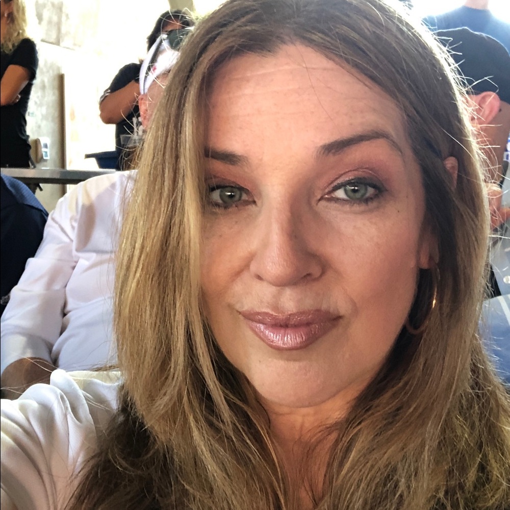 Meet your Posher, Lisa